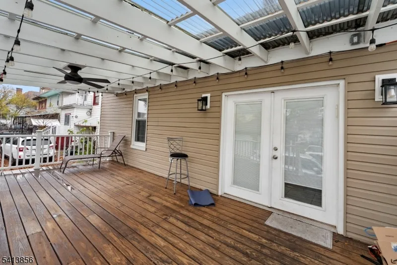 263 Stiles St Elizabeth City, NJ 07208