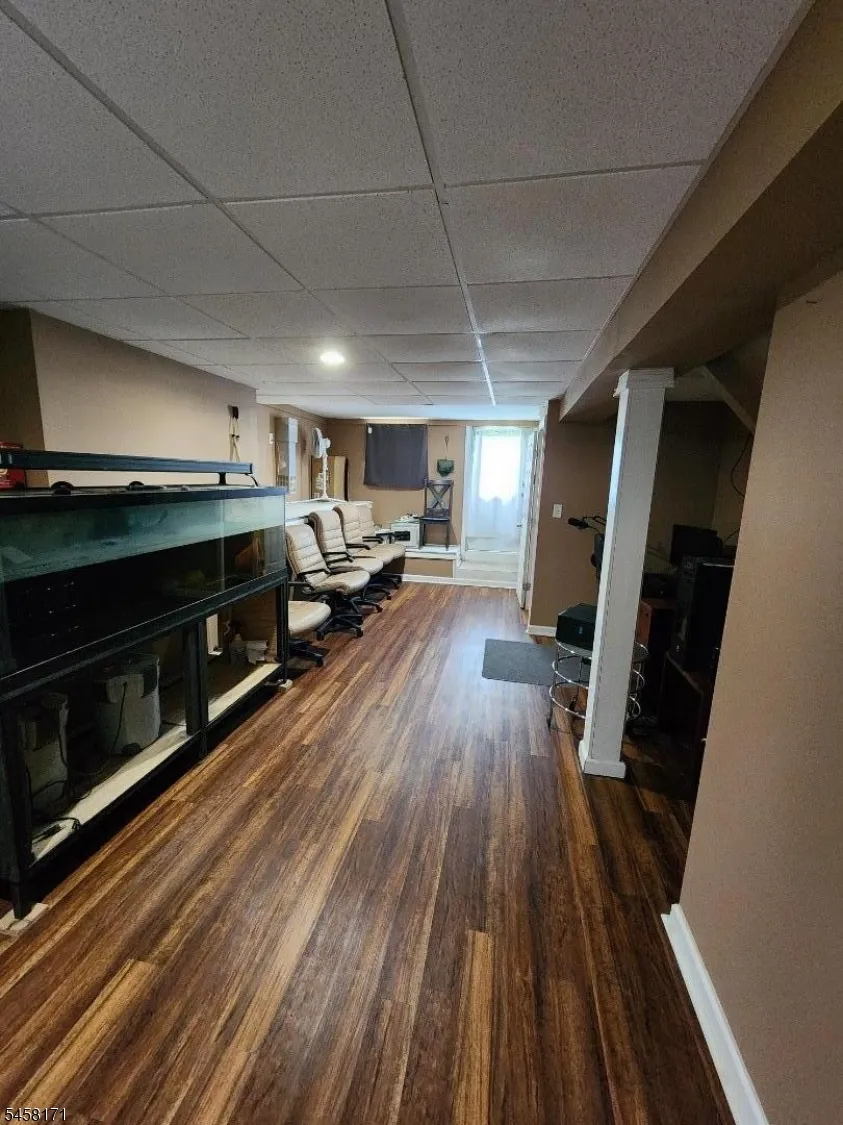 30 Locust Rd Wantage, NJ 07461