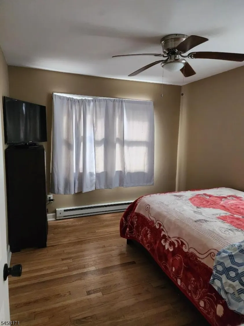 30 Locust Rd Wantage, NJ 07461