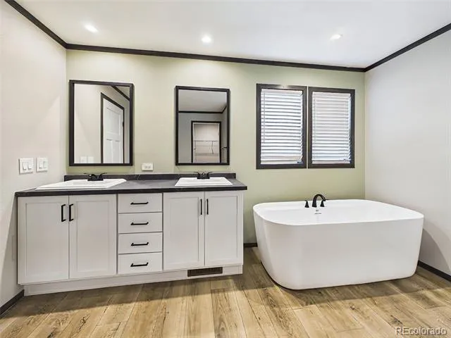 354 E Stewart Drive Pueblo, CO 81007