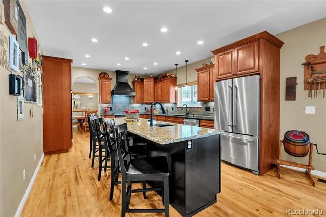 4745 Cheyenne Drive Larkspur, CO 80118