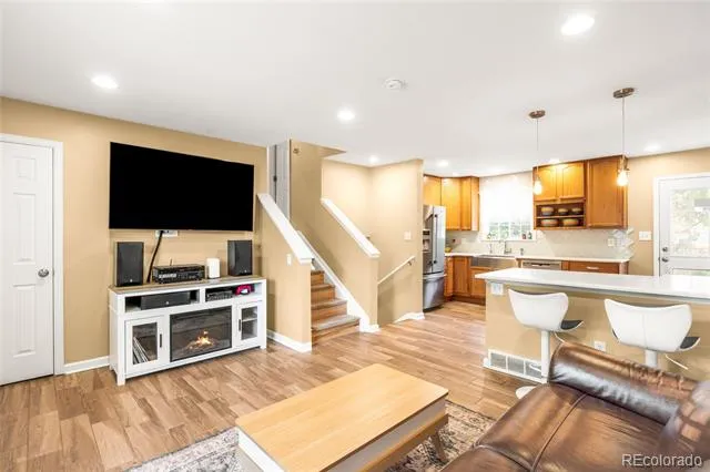 3250 S Holland Way Lakewood, CO 80227