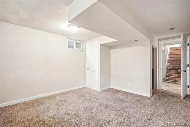 1225 Dallas Street Aurora, CO 80010