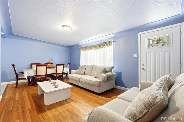 1225 Dallas Street Aurora, CO 80010