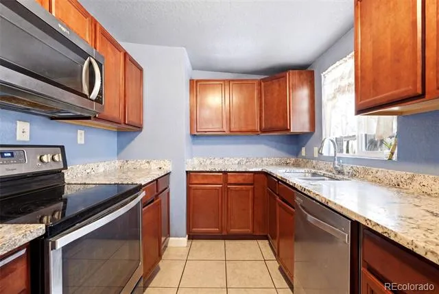 1225 Dallas Street Aurora, CO 80010