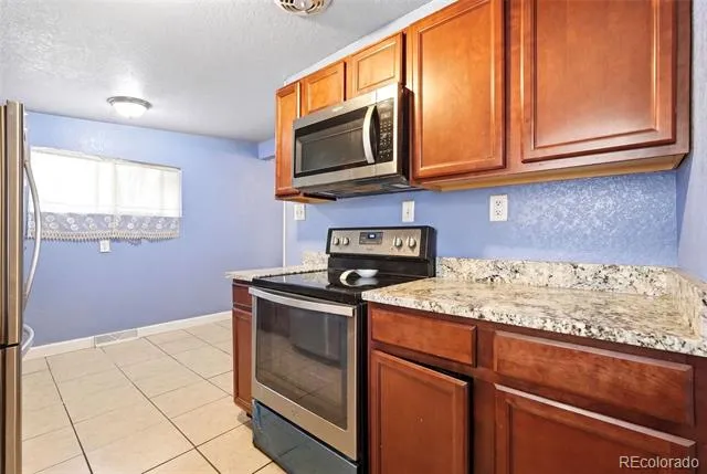 1225 Dallas Street Aurora, CO 80010
