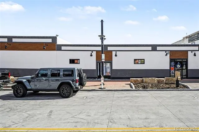 112 W Fourth Street Loveland, CO 80537