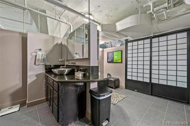 2000 Arapahoe Street #1 Denver, CO 80205