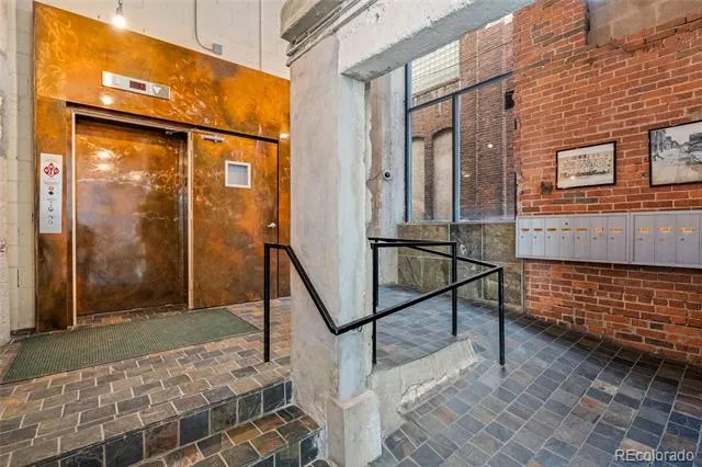 2000 Arapahoe Street #1 Denver, CO 80205