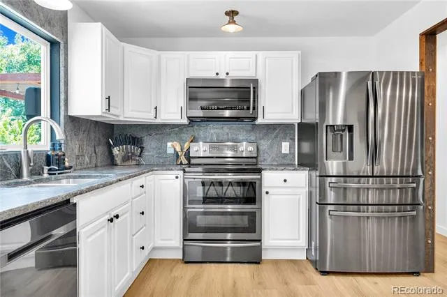 4321 E 109 AVENUE Denver, CO 80233