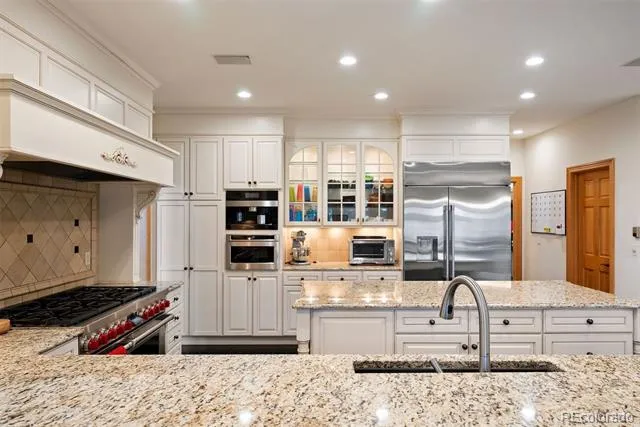 29115 Summit Ranch Drive Golden, CO 80401