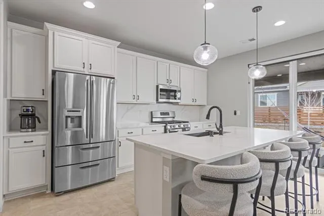 3856 Fultondale Street Aurora, CO 80019