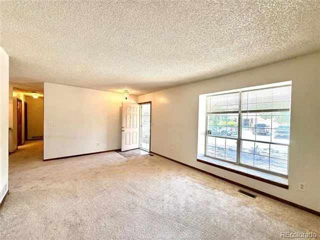17449 E Asbury Circle Aurora, CO 80013