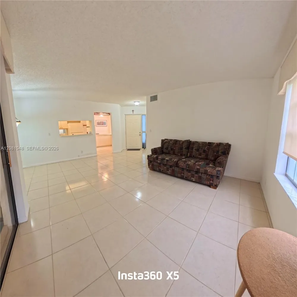 5438 Verona Dr #B Boynton Beach, FL 33437