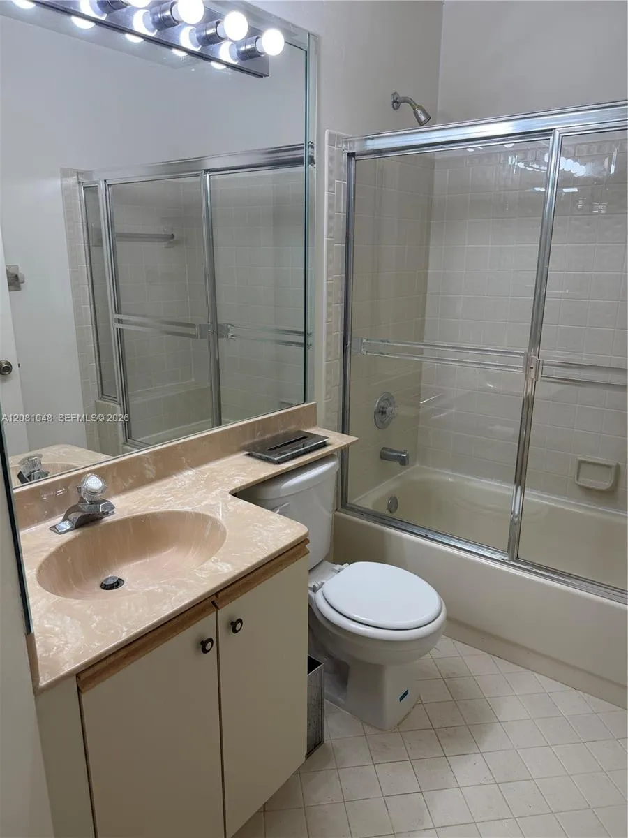 5438 Verona Dr #B Boynton Beach, FL 33437