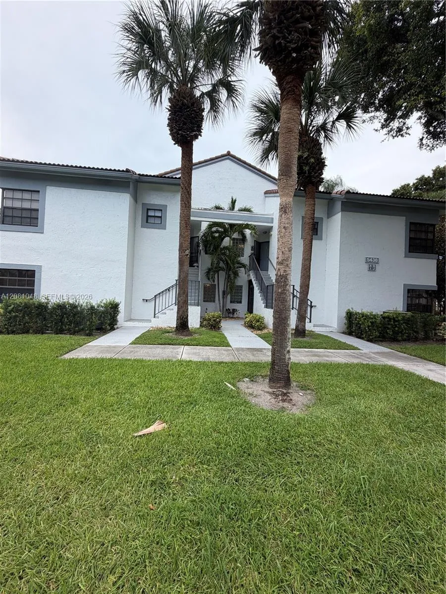 5438 Verona Dr #B Boynton Beach, FL 33437