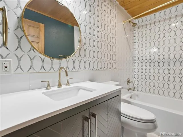 23231 Maricopa Road Indian Hills, CO 80454