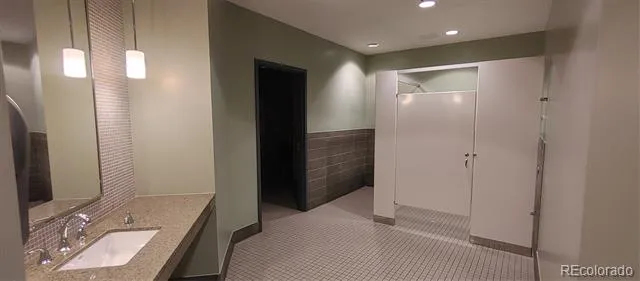 1800 Glenarm Place #1203 Denver, CO 80202