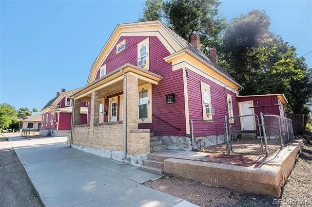 1010-1012 West Street Pueblo, CO 81003