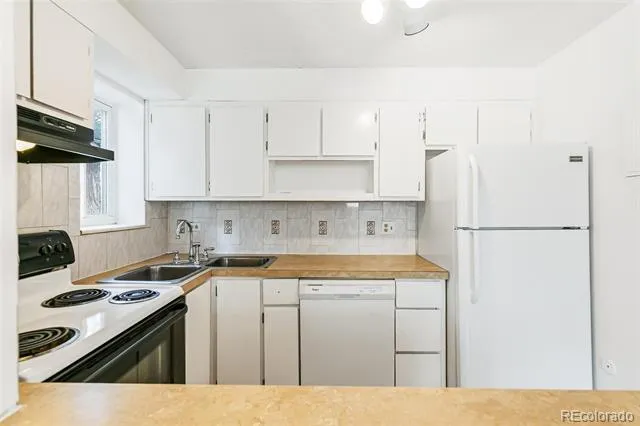 1152 York Street Denver, CO 80206