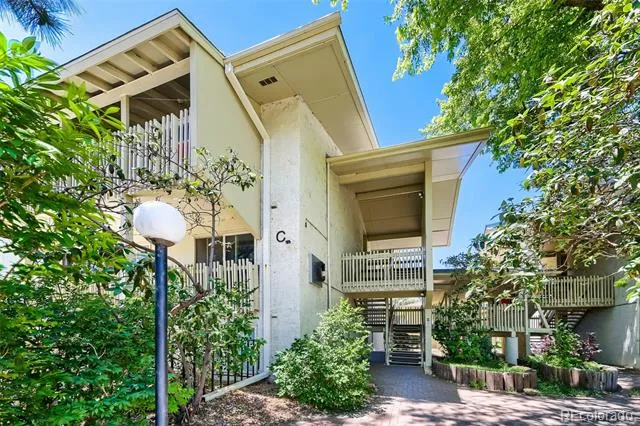 2707 Valmont Road #212C Boulder, CO 80304