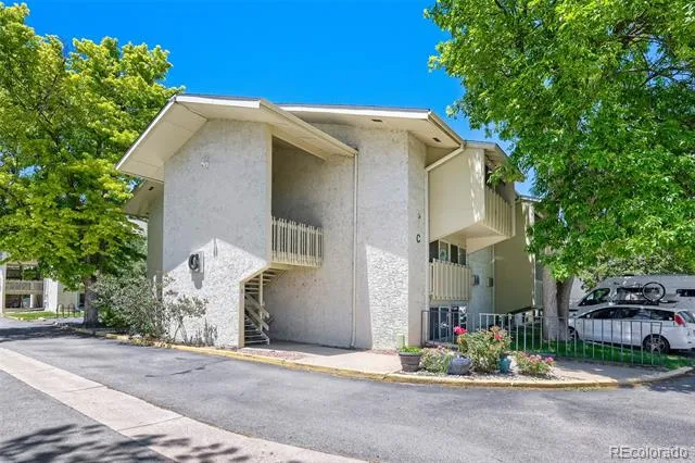2707 Valmont Road #212C Boulder, CO 80304