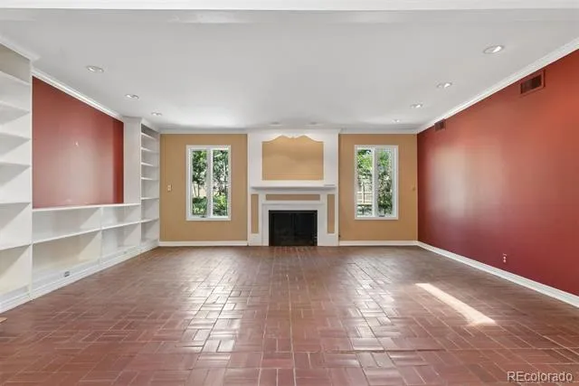 26 Oak Avenue Colorado Springs, CO 80906
