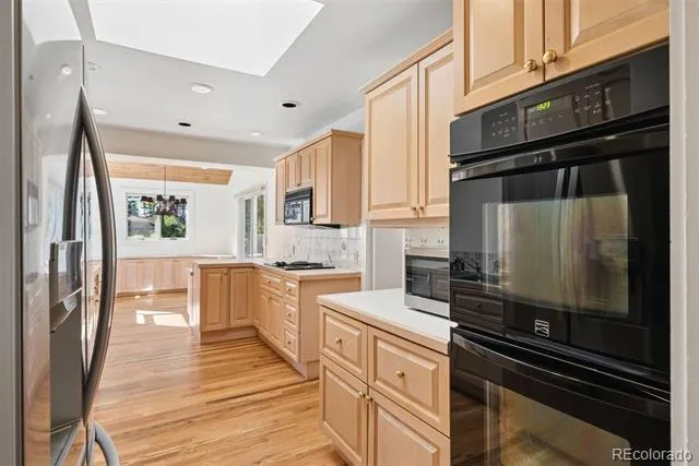 26 Oak Avenue Colorado Springs, CO 80906