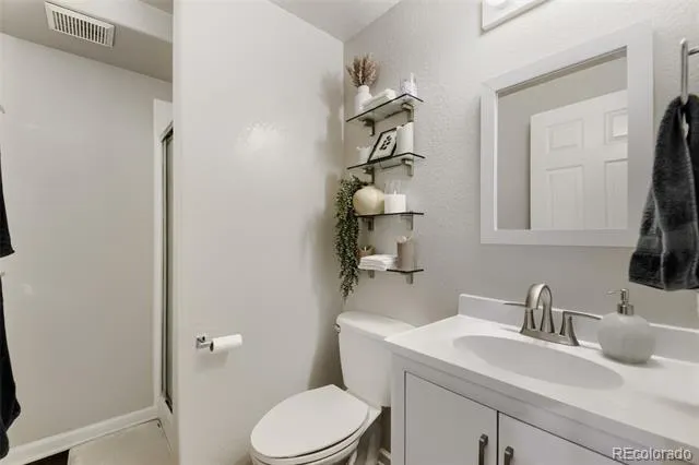 10742 Foxwood Court Parker, CO 80138
