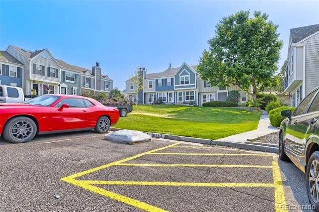 10742 Foxwood Court Parker, CO 80138