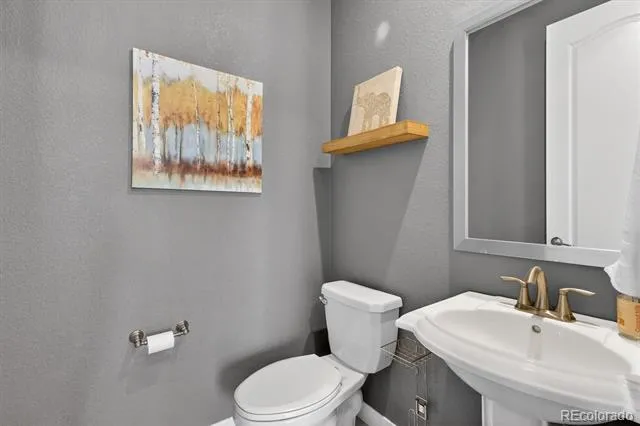 18812 W 84th Avenue Arvada, CO 80007