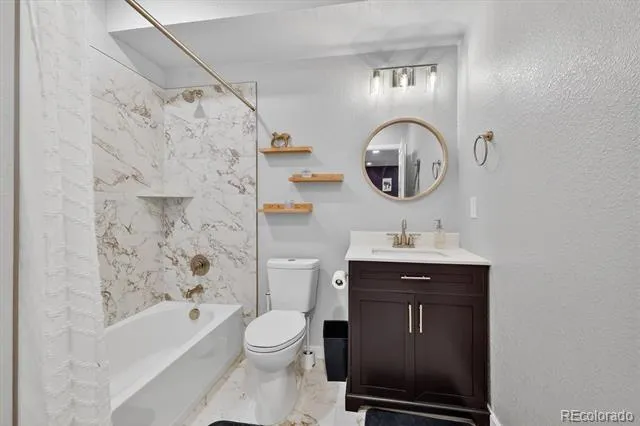 18812 W 84th Avenue Arvada, CO 80007