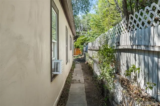 1209 E Orman Avenue Pueblo, CO 81004