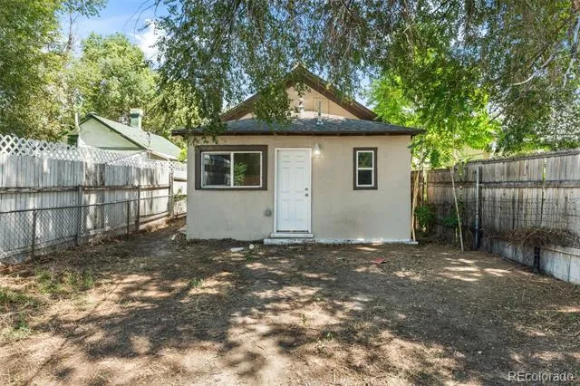 1209 E Orman Avenue Pueblo, CO 81004