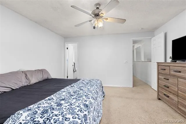 1584 S Fraser Way Aurora, CO 80012