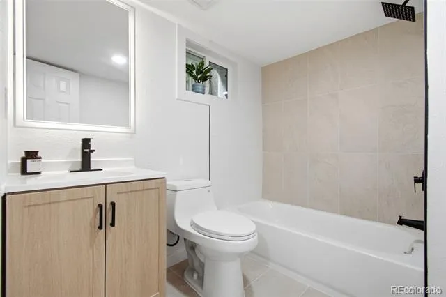 2258 S Corona Street Denver, CO 80210