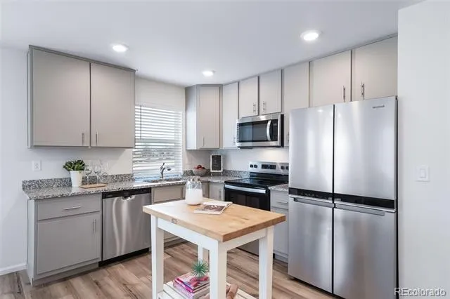 10060 Revere Court Commerce City, CO 80022