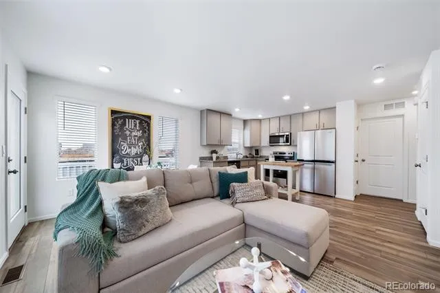 10060 Revere Court Commerce City, CO 80022