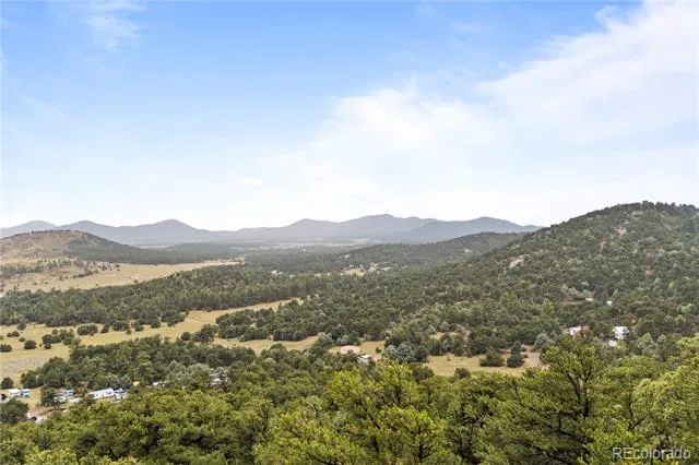 2125 J Path Cotopaxi, CO 81223