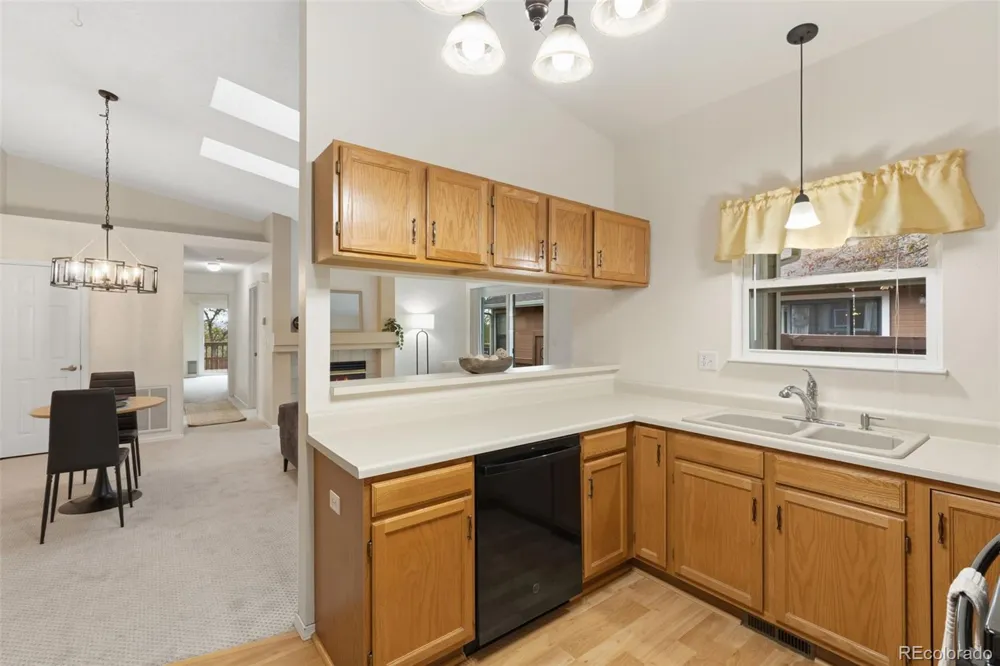 2544 Patriot Heights Colorado Springs, CO 80904