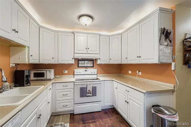 740 S Alton Way #2B Denver, CO 80247