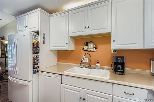 740 S Alton Way #2B Denver, CO 80247