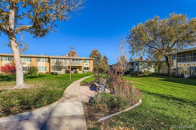 740 S Alton Way #2B Denver, CO 80247