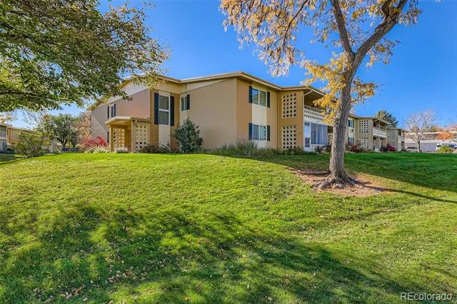 740 S Alton Way #2B Denver, CO 80247