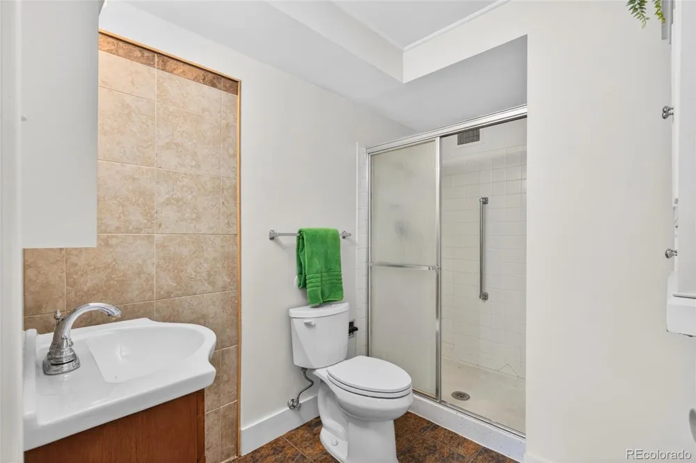 695 S Alton Way #9A Denver, CO 80247