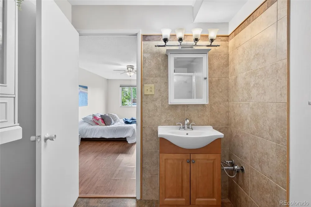 695 S Alton Way #9A Denver, CO 80247