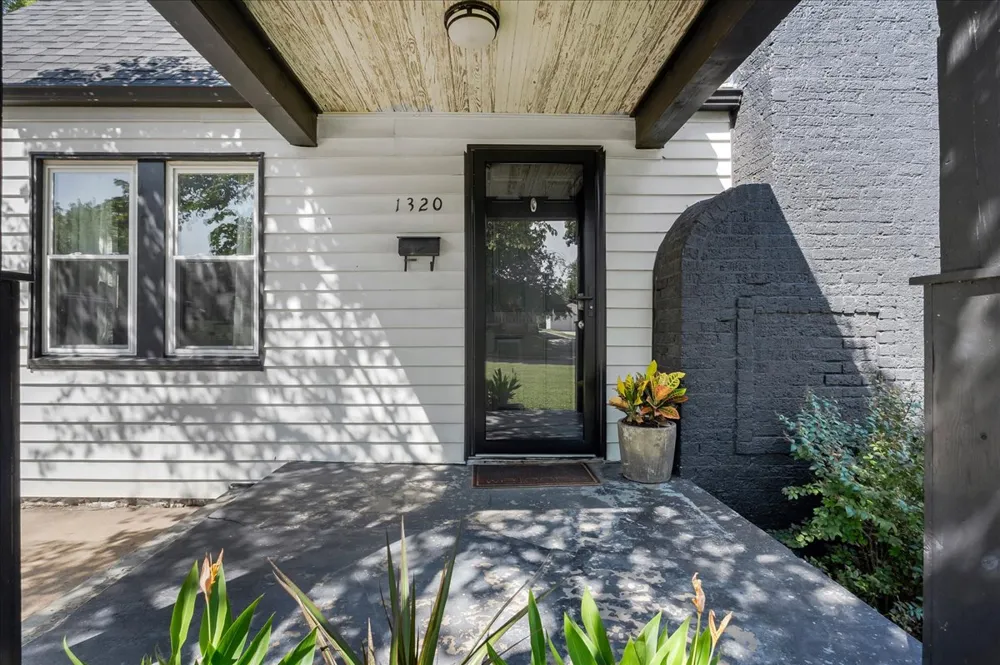 1320 S New Haven Avenue Tulsa, OK 74112