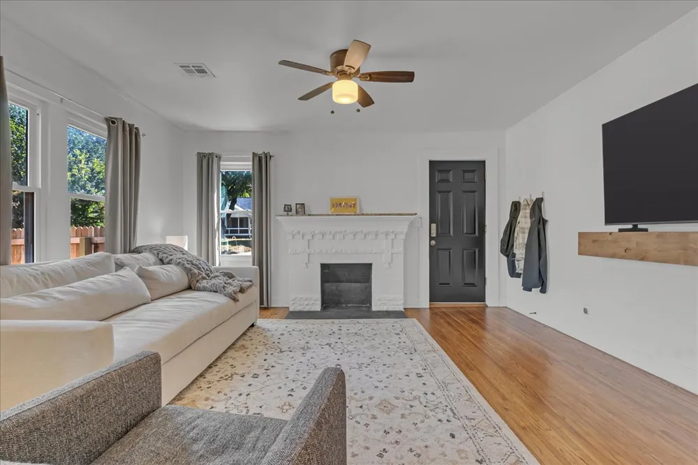 1320 S New Haven Avenue Tulsa, OK 74112