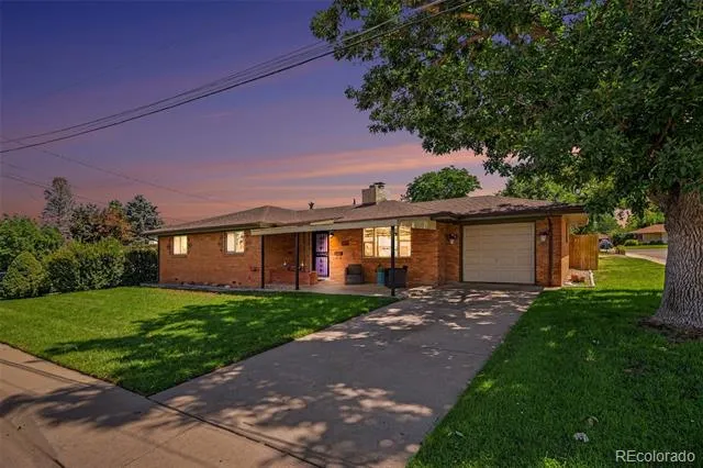 645 S Washington Circle Englewood, CO 80113