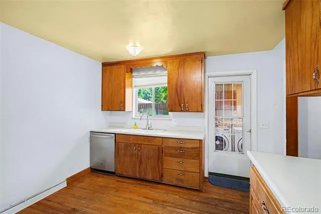 645 S Washington Circle Englewood, CO 80113